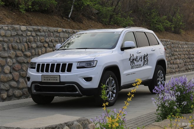 盈眾Jeep-置換大切諾基最高優(yōu)惠0.1萬(wàn)元