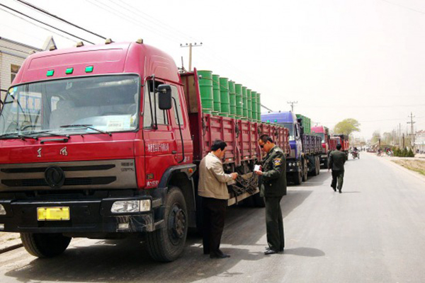 黃標(biāo)車悲催了! 廣深佛莞聯(lián)查禁黃標(biāo)車 商用車之家